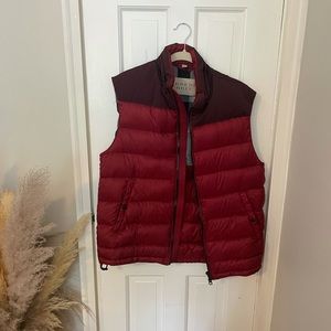 Men’s Burberry Vest - XL